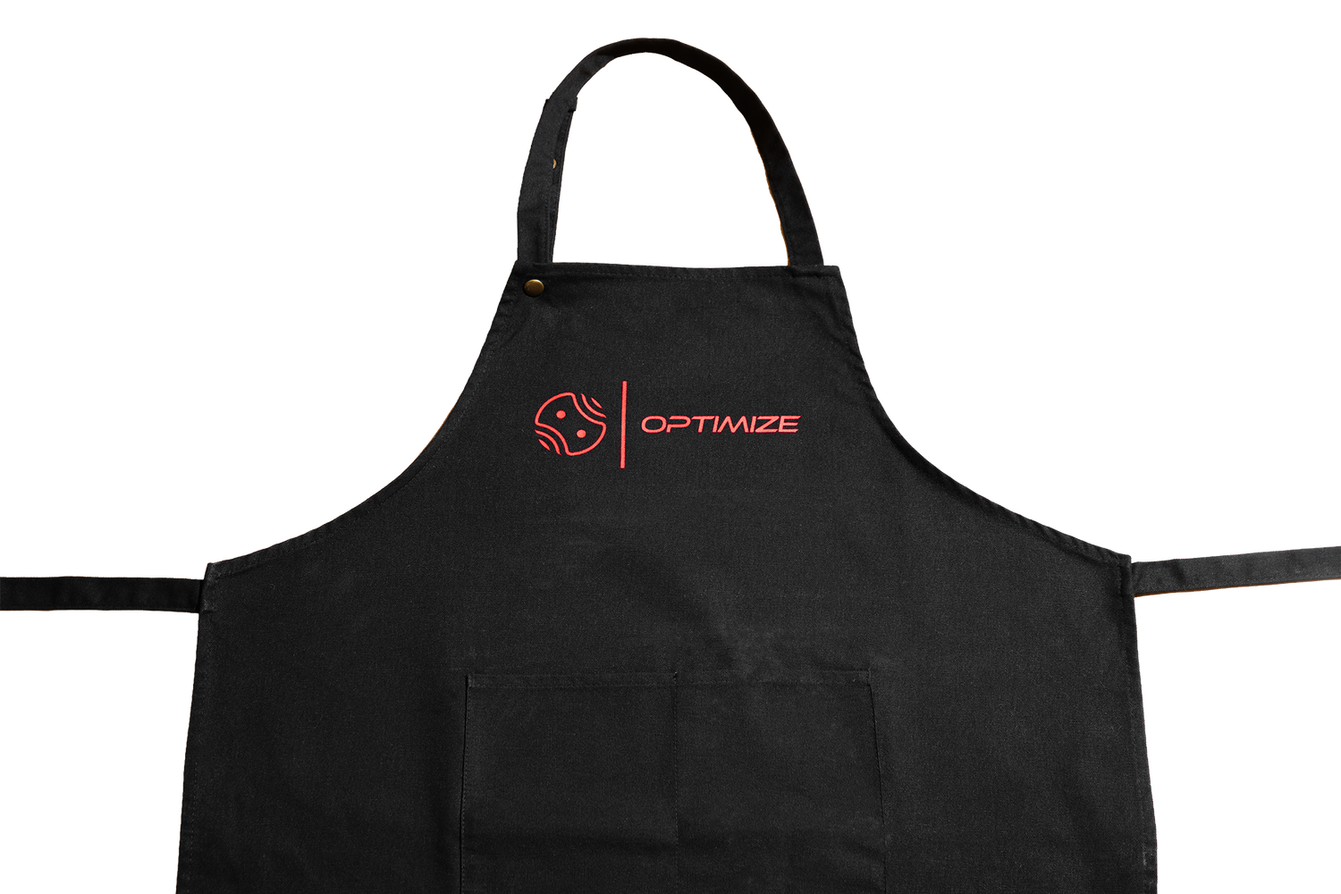 Die Optimize Heißwachsschürze von Mein Shop ist eine schwarze Baumwollschürze mit einem roten Logo und OPTIMIZE auf der Brust, ideal für Fahrradwerkstätten. Sie hat einen Nackenriemen, zwei seitliche Bänder, eine Fronttasche und ist auf weißem Grund.